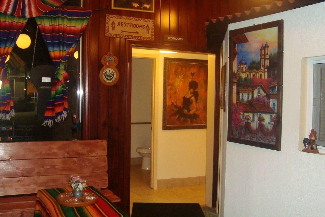 Casa Lemus Inn Ratón Exterior foto